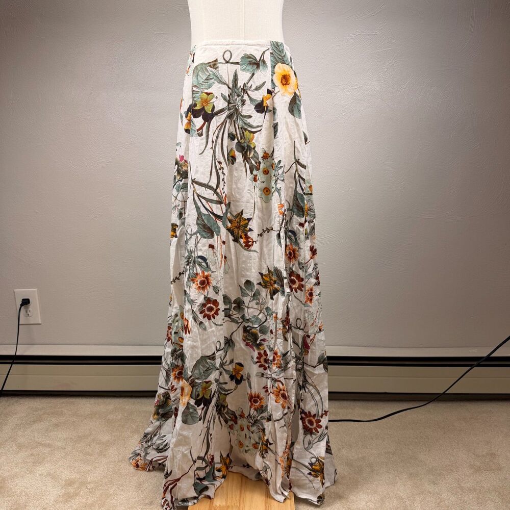 NWT Aakaa Slit Maxi Skirt Size Small